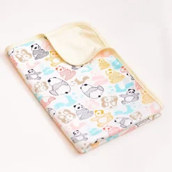 Elly Jersey Blanket - Pastel Pandas