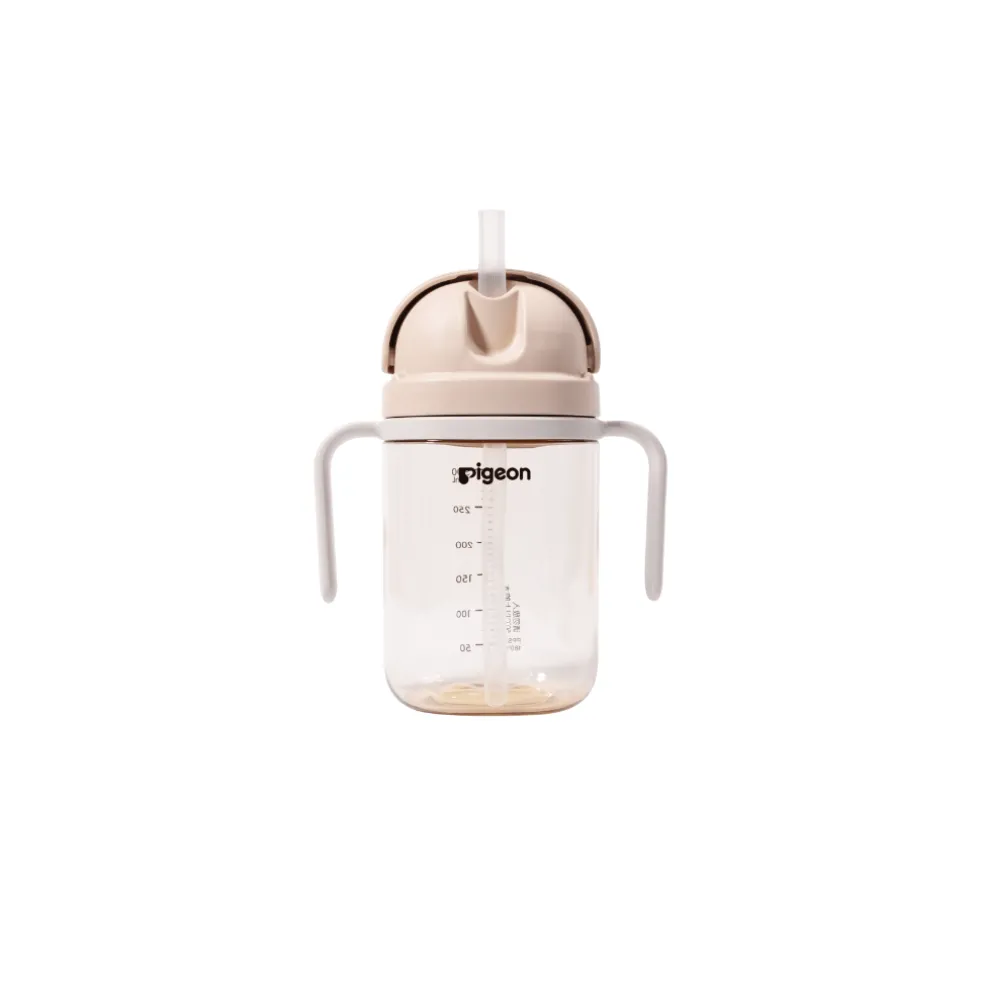 Pigeon All-In-One Training Master Drinking Cups Set