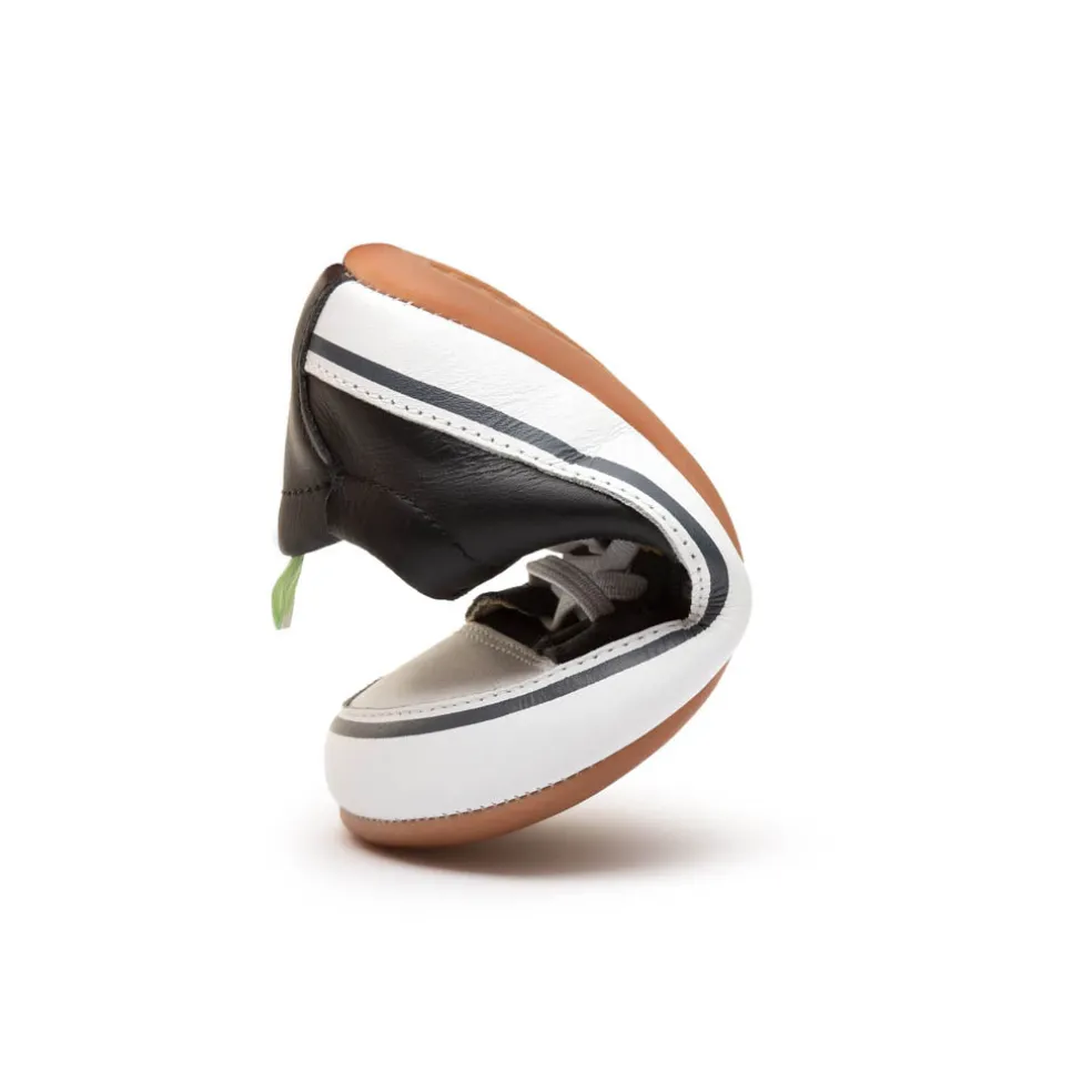 Tip Toey Joey Toddler Sneakers Funky - Black/White